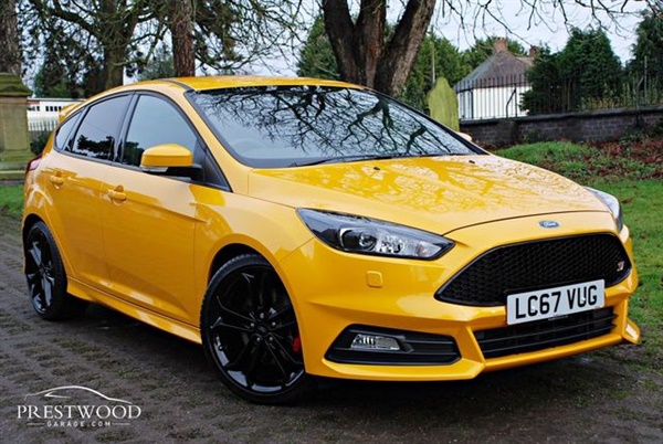 Ford Focus 2.0T ECOBOOST ST- BHP] NAVIGATION / LEATHER