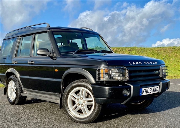Land Rover Discovery 2.5 TD5 XS 5dr (7 Seats)
