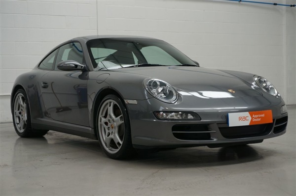 Porsche 911 S 2dr