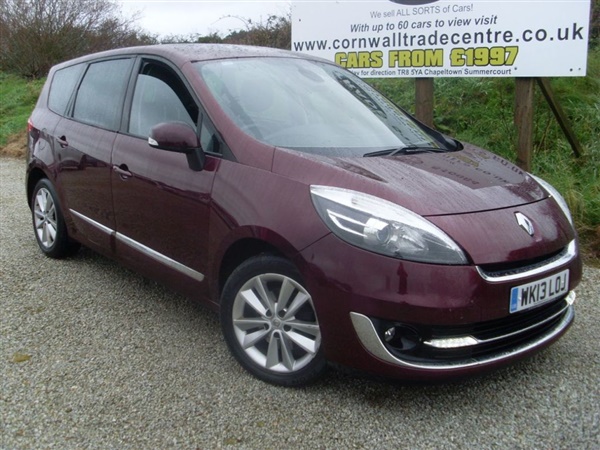 Renault Grand Scenic 1.6 dCi Dynamique TomTom 5dr [Luxe
