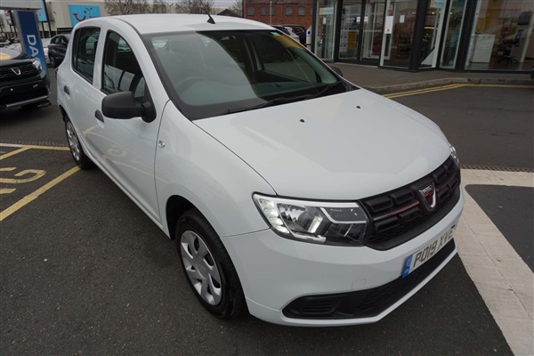 Dacia Sandero 0.9 TCe Essential Hatchback 5dr Petrol (s/s)