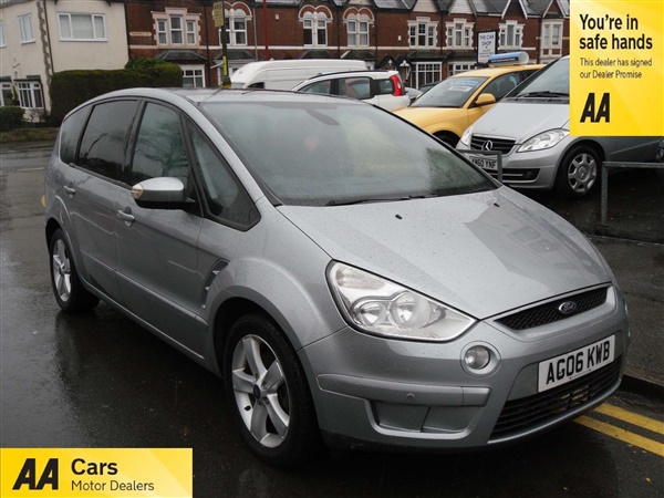 Ford S-Max 2.0 TDCi Titanium 5dr