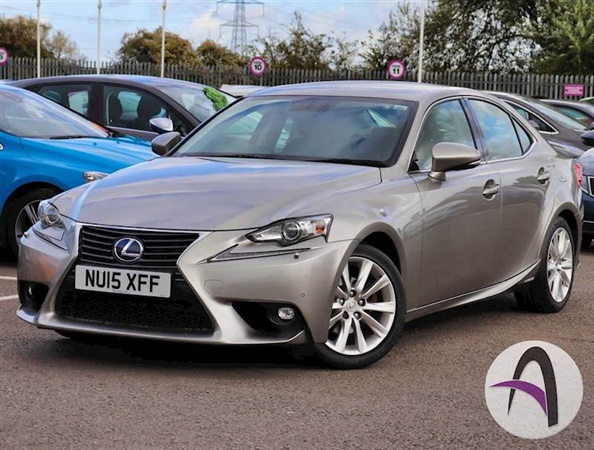 Lexus IS Lexus IS 300h 2.5 Advance Nav 4dr CVT Auto