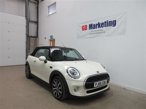 Mini Convertible 1.5 Cooper D 2dr [Chili / Media XL +