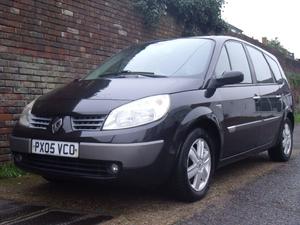 Renault Grand Scenic  in Eastbourne | Friday-Ad