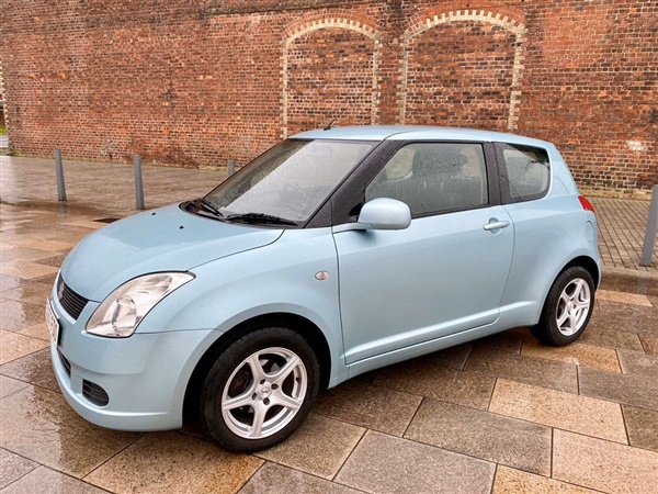 Suzuki Swift 1.3 GL Hatchback 3dr Petrol Manual (152 g/km,