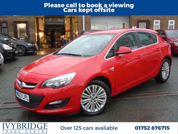 Vauxhall Astra 1.7 EXCITE CDTI 5d 108 BHP