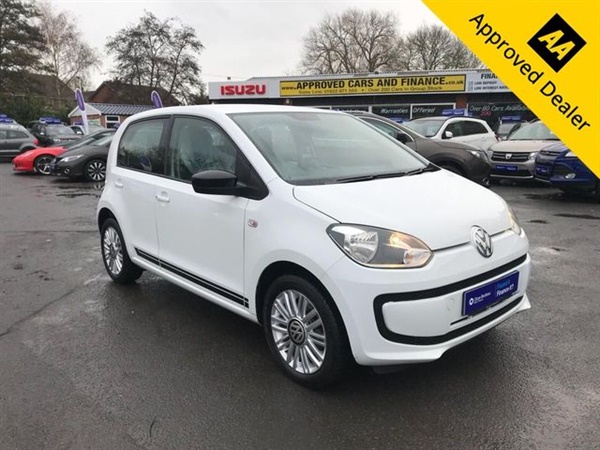 Volkswagen Up 1.0 LOOK UP 5d 59 BHP IN WHITE WITH 