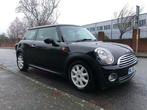 Mini Hatch  in West Molesey | Friday-Ad