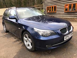 BMW 520 D in Battle | Friday-Ad