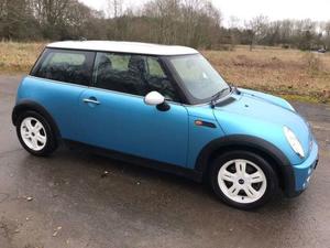 Mini Hatch  in Farnborough | Friday-Ad