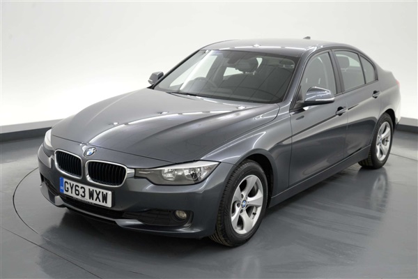 BMW 3 Series 320d EfficientDynamics 4dr - FRONT AND REAR