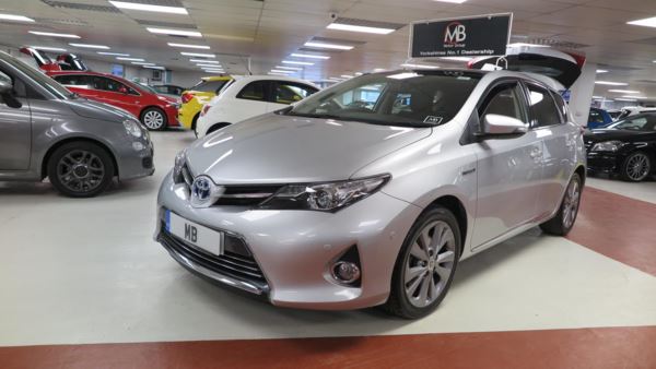 Toyota Auris 1.8 VVTi Hybrid Excel Auto Pan Roof Sat Nav ***