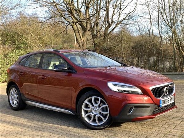 Volvo V40 T] Cross Country Pro 5Dr Geartronic Auto