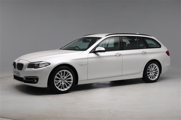 BMW 5 Series 530d Luxury 5dr Step Auto - HEATED SEATS -