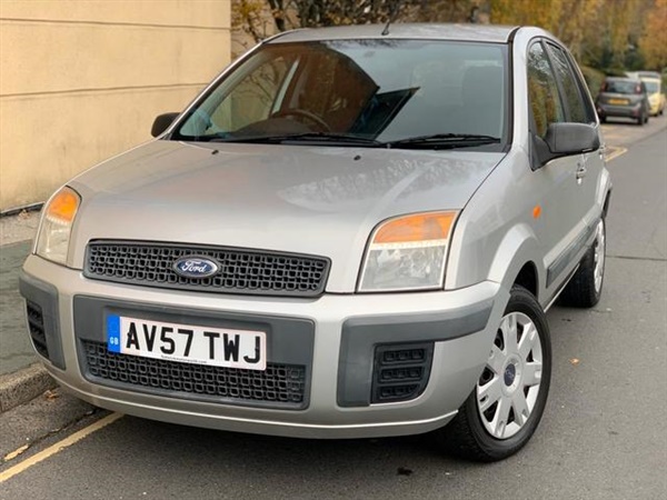 Ford Fusion 1.4 STYLE CLIMATE 5d 68 BHP
