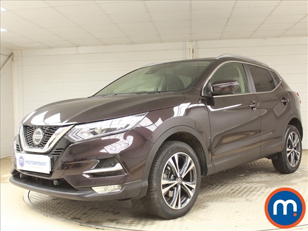 Nissan Qashqai 1.5 dCi N-Connecta [Glass Roof Pack] 5dr