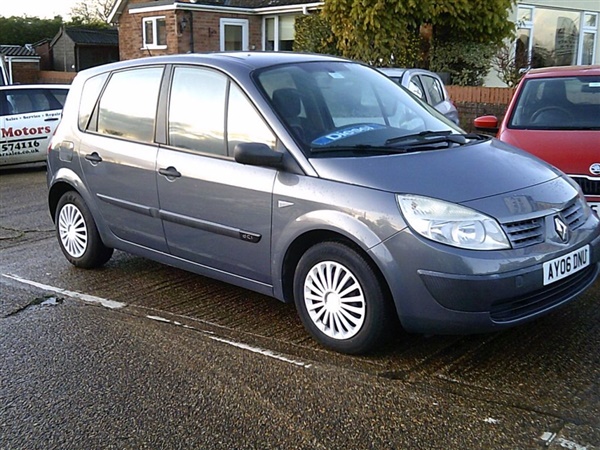 Renault Scenic 1.5 dCi 86 Authentique 5dr [AC] [Euro 4]