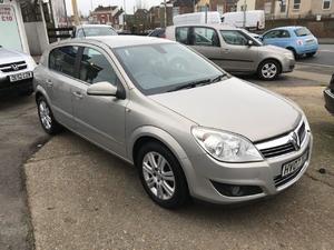 Vauxhall Astra  in Southsea | Friday-Ad