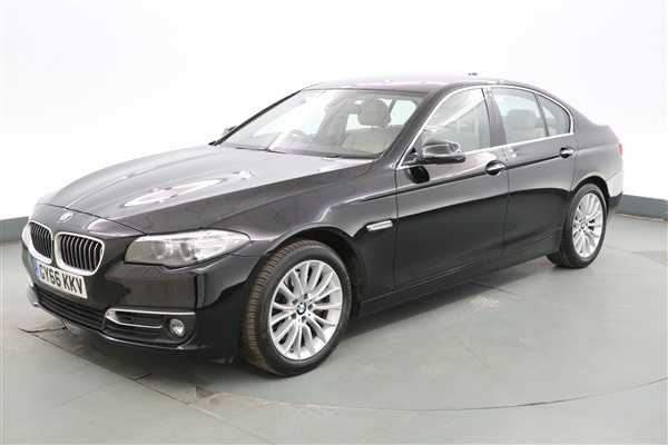 BMW 5 Series 535i Luxury 4dr Step Auto - HEATED FRONT AND