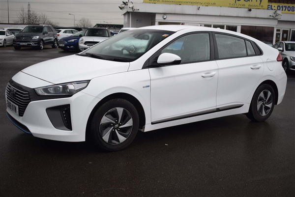 Hyundai Ioniq 1.6 h-GDi SE DCT (s/s) 5dr Auto