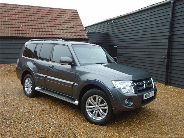 Mitsubishi Shogun 3.2 DI-DC SG3 LWB SUV 5dr Auto