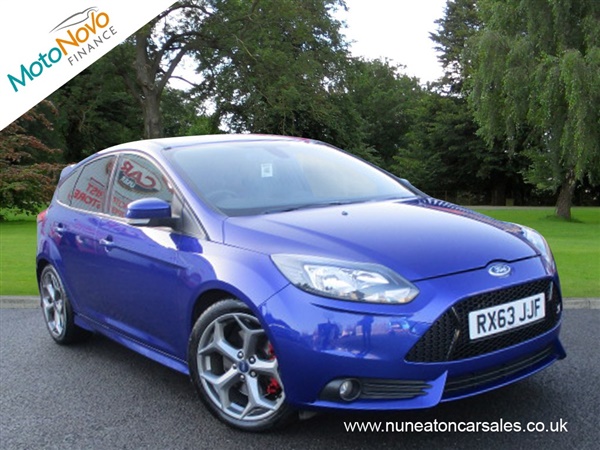 Ford Focus T EcoBoost 250 ST-2