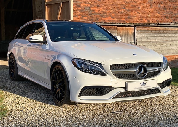 Mercedes-Benz AMG AMG C 63 PREMIUM 5-Door Auto