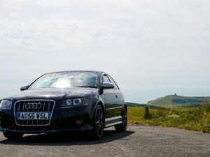 Audi A in Battle | Friday-Ad