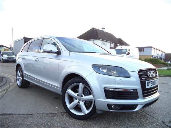 Audi Q7 3.0 TDI S line Tiptronic quattro 5dr