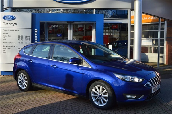 Ford Focus 1.0 EcoBoost Titanium Navigation 5dr