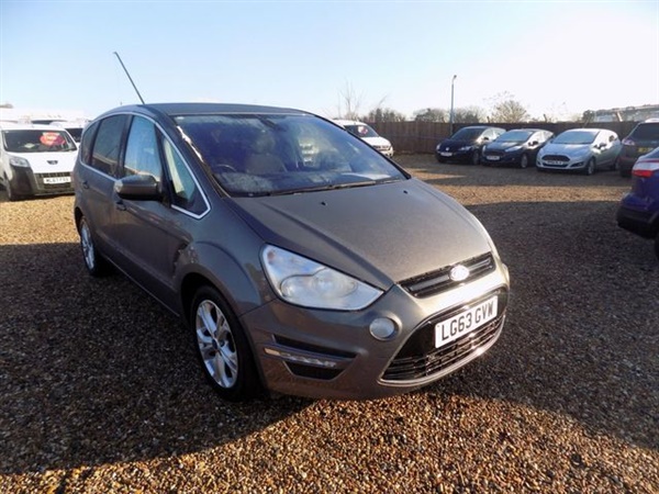 Ford S-Max 2.0 TITANIUM TDCI 5d 138 BHP Semi Auto