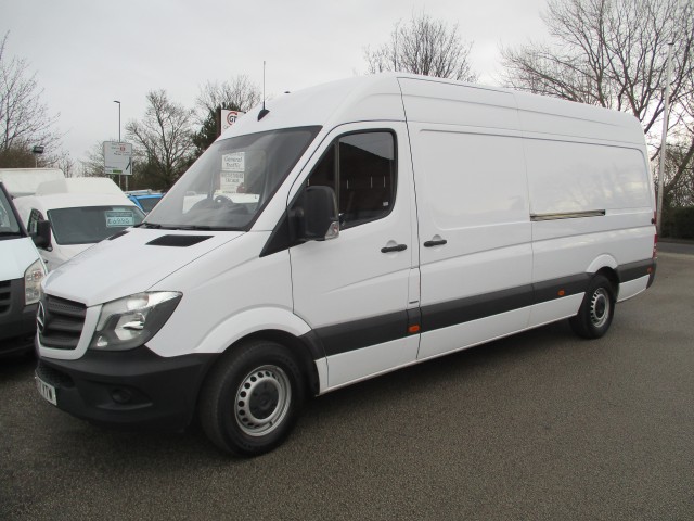  MERCEDES-BENZ SPRINTER