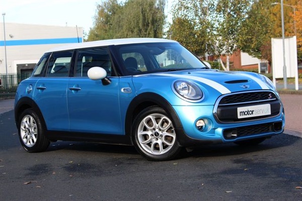 Mini Hatch 2.0 COOPER S 5d AUTO 189 BHP