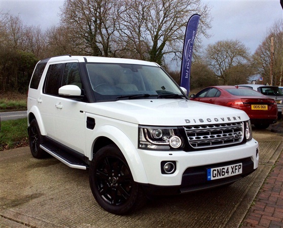 Land Rover Discovery 3.0 SD V6 HSE ss 5dr Auto