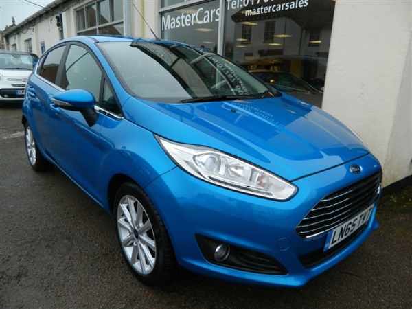 Ford Fiesta 1.0T EcoBoost Titanium 5dr Hatcfhback - 