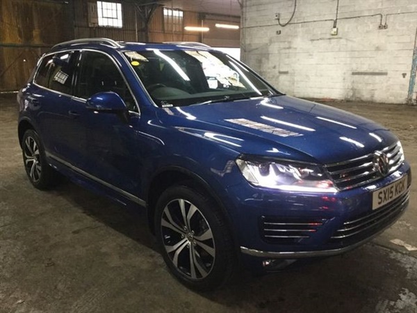 Volkswagen Touareg 3.0 V6 R-LINE TDI BLUEMOTION TECHNOLOGY