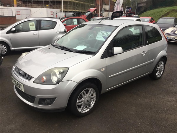 Ford Fiesta 1.4 Ghia 3dr | £0 DEP FROM £39 A MONTH | 9.65%