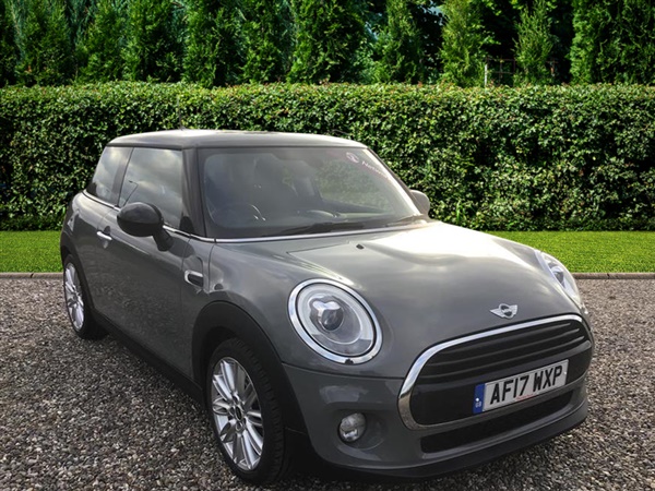 Mini Hatch  Automatic 3DR