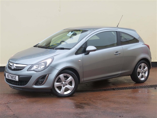 Vauxhall Corsa 1.4 i 16v SXi 3dr