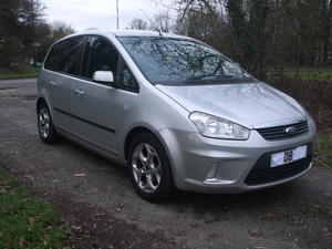 Ford C-max  in Arundel | Friday-Ad