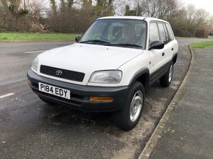 Toyota Rav- new mot in Pevensey | Friday-Ad