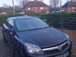 Vauxhall Astra  for repair or spares in Alton |