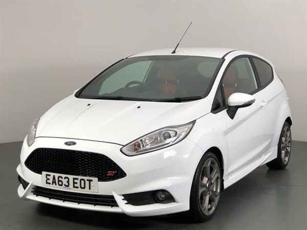 Ford Fiesta 1.6 ST-2 3d 180 BHP