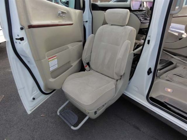 Nissan Elgrand Elgrand DISABILITY DISABLED SEAT Auto