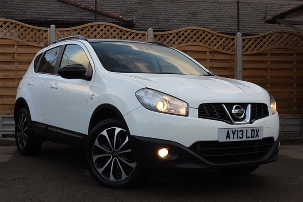 Nissan Qashqai 2.0 dCi WD 5dr Auto