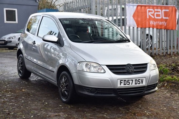 Volkswagen Fox 1.2 URBAN 6V 3d 54 BHP