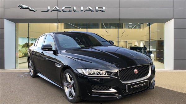 Jaguar XE 2.0d (180) R-Sport Auto