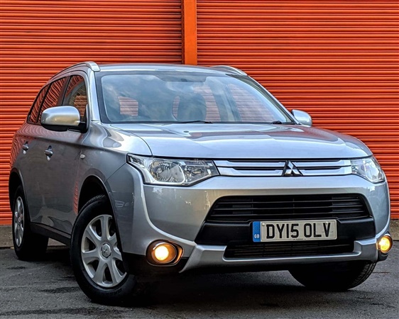 Mitsubishi Outlander 2.2 DI-D GX2 4x4 5dr (5 seats)