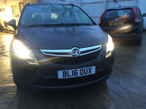 Vauxhall Zafira 1.4i Turbo Design Tourer 5dr